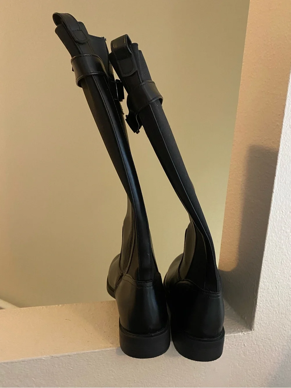 St John’s Bay Women’s Black Quilted-Trim Riding Boots. Size 11. NWOT.